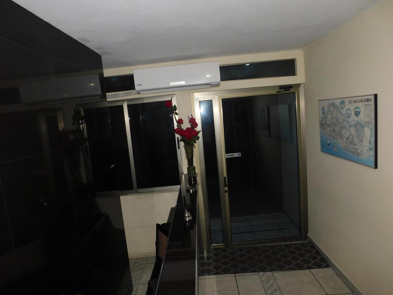 Hotel San Jose Hostal San Salvador Eksteriør bilde